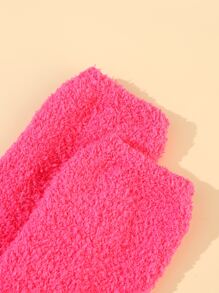 素色毛茸茸中筒襪