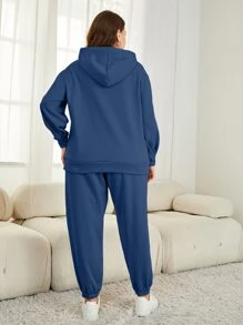 Mulvari 大碼字母貼布落肩袖連帽衫和運動褲 - 藍色 - 查看 2