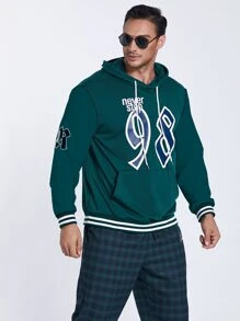 Manfinity Hombres Capucha con estampado de letra ribete de rayas con cordón - Verde - Ver 1