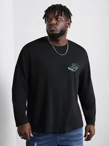 Manfinity Men Plus Car & Letter Graphic Tee - Black - View 2