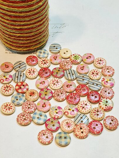 50顆可愛DIY鈕扣用於DIY縫紉花卉印花圓形鈕扣