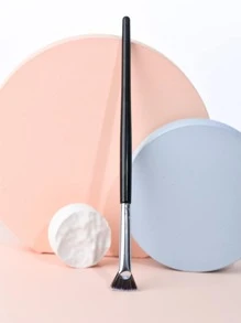 1支36号扇形睫毛膏刷、眉刷、眼影刷