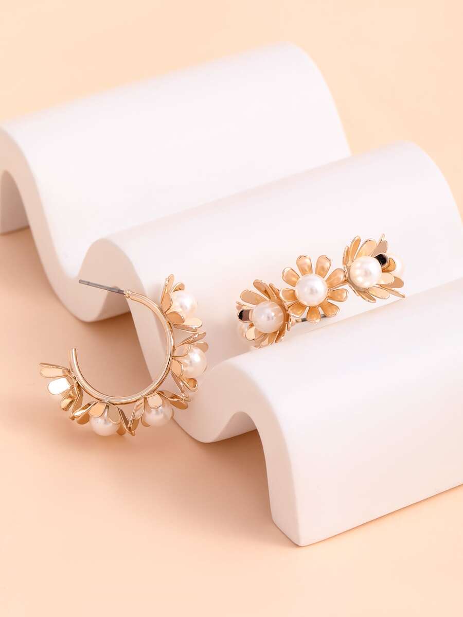 Flower & Faux Pearl Decor Cuff Hoop Earrings - Multicolor - View 1