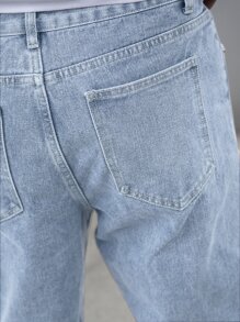Men Plus Light Wash Tapered Jeans - Light Wash - View 5