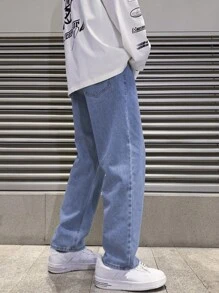 Men Plus Slant Pocket Straight Leg Jeans