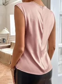 SHEIN Privé 素色無袖緞面襯衫 - 藕粉色 - 查看 2