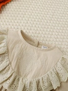 嬰兒網眼刺繡荷葉邊連體衣