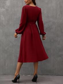 SHEIN Clasi Vestido con cinturón de cuello V de manga farol con botón - Burdeos - Ver 2