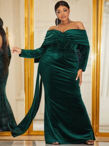 YISIKADO Plus Off Shoulder Ruched Velvet Prom Dress - Dark Green - View 4