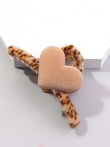 Garra de pelo mullida con patrón de leopardo con adorno de corazón - Multicolor - Ver 5