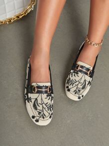 CUCCOO TILAWA 花卉刺绣马衔铁装饰平底乐福鞋 夏季度假鞋 夏季促销 返校鞋 大学生鞋 圣诞节 秋季 新年 假期 - 彩色 - 查看 2