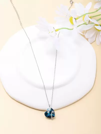 Collar con diamante de imitación con accesorio de corazón