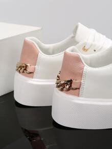 女士白色鏈條裝飾前綁帶運動鞋,圓頭低幫板鞋 - 白色 - 查看 7