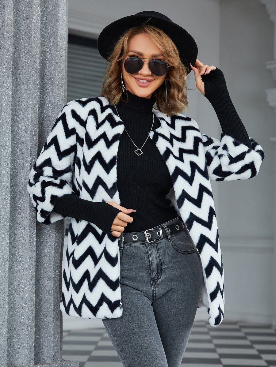 Eilly Bazar Chevron Pattern Open Front Fuzzy Coat - Black and White - View 1