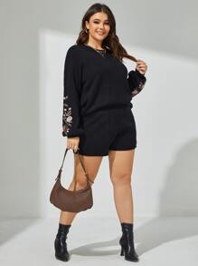 Plus Floral Embroidery Drop Shoulder Jumper & Knit Shorts - Black - View 5