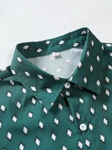 Manfinity Men Allover Geo Print Shirt - Green - View 5