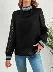 SHEIN Unity Blusa con encaje en contraste de cuello alto - Negro - Ver 4