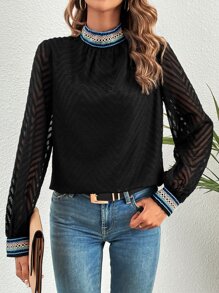 SHEIN Unity Blusa con encaje en contraste de cuello alto - Negro - Ver 6
