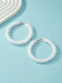 Hoa tai vòng mờ tối giản - trắng - Xem 5