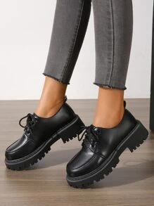 Black Flat Shoes