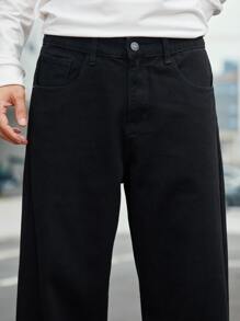 Manfinity Men Slant Pocket Straight Leg Jeans - Black - View 6
