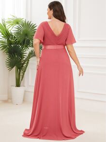 EVERPRETTY Plus Size Elegant V-Neck Ruched Formal Bridesmaid Dress - Watermelon Pink - View 3