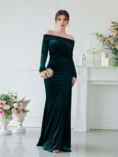 YISIKADO Off Shoulder Ruched Front Velvet Prom Dress