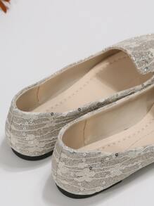 Glitter Contrast Sequin Point Toe Flat Loafers - Beige - View 5