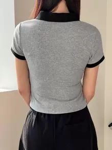 DAZY חולצת טי סריג עם גימור ניגודי, חולצות קצרות לנשים - אפור בהיר - ראה 2