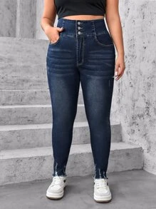 SHEIN Essnce Plus Size Front Button Pocket Simple Casual Jeans