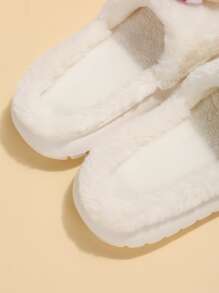 聖誕麋鹿和聖誕老人裝飾毛茸茸趣味拖鞋 - 米色 - 查看 8