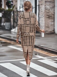 SHEIN Clasi 千鳥格印花落肩袖運動衫和開衩短裙 - 卡其色 - 查看 2