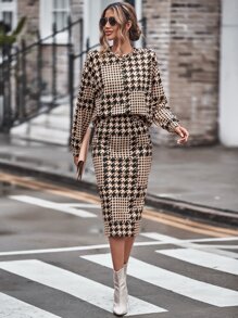 SHEIN Clasi 千鳥格印花落肩袖運動衫和開衩短裙 - 卡其色 - 查看 3