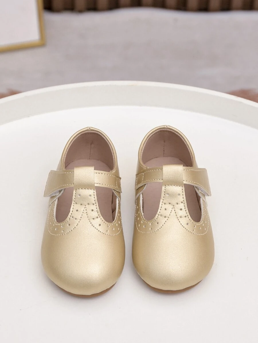 Girls Metallic Wingtip Detail Mary Jane Flats - Champagne - View 1