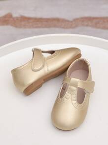 Girls Metallic Wingtip Detail Mary Jane Flats - Champagne - View 3