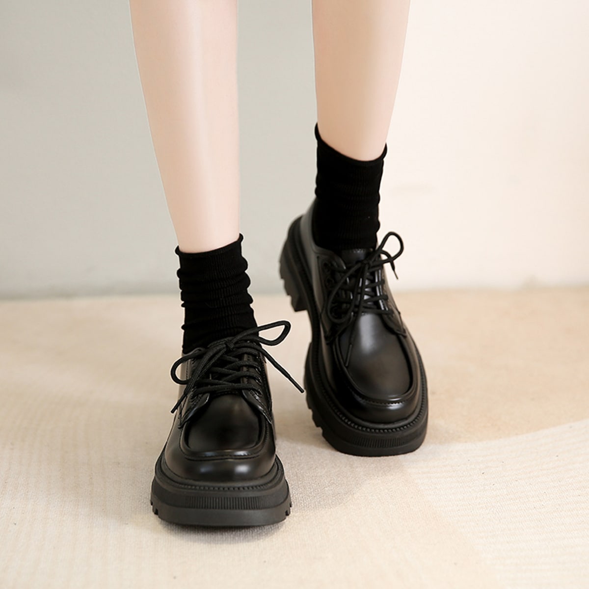 Mocasines casuales con cordones y suela gruesa de unicolor para uso diario, tacones de cuña para mujer