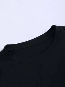 Manfinity Men Letter Graphic Contrast Trim Tee - Black - View 3