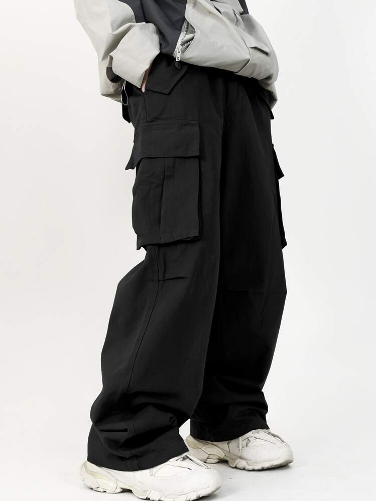 Manfinity Roghcode Loose Fit Men's Cargo Pants With Flap Pockets, Side Drawstring Waist, Fall - Black - View 1