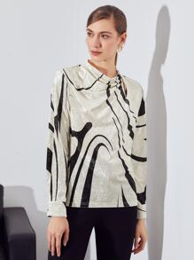 MOTF PREMIUM VELVET PRINTED MOCK NECK T-SHIRT - Black and White - View 4