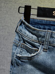 SHEIN Tween Boy Ripped Frayed Bleach Wash Jeans - Medium Wash - View 4