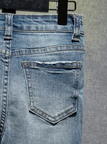 SHEIN Tween Boy Ripped Frayed Bleach Wash Jeans - Medium Wash - View 5