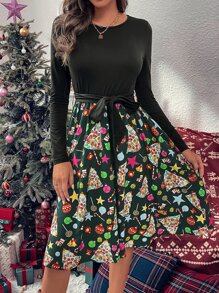 Christmas Print Belted Dress - Green - View 1