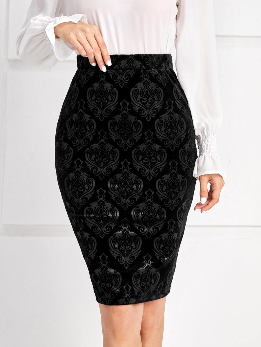 EMERY ROSE Baroque Jacquard Velvet Pencil Skirt - Black - View 1