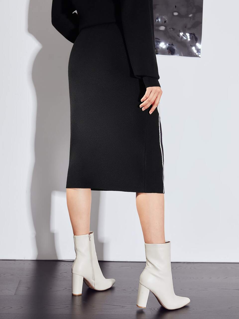 MOTF WOOL-MIX LARGE FLORAL KNIT SKIRT