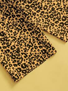 SHEIN 女孩蝴蝶圖案T恤和豹紋褲子 - 彩色 - 查看 3