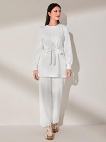 Mulvari Solid Belted Cable Knit Sweatshirt - White - View 4