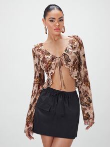 SHEIN BAE Tie Dye & Butterfly Print Tie Front Ruffle Trim Top - Multicolor - View 5