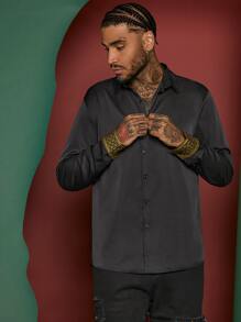 Manfinity Men Solid Button Front Shirt - Black - View 1