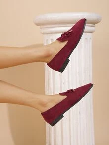 Bow Decor Faux Suede Flat Loafers - Maroon - View 4