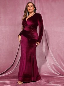 Plus Surplice Neck Velvet Formal Dress - Maroon - View 5